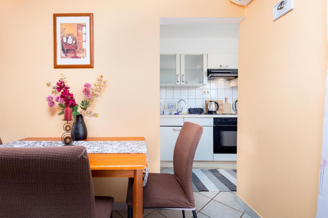 Apartment Ivica Punat Buitenkant foto